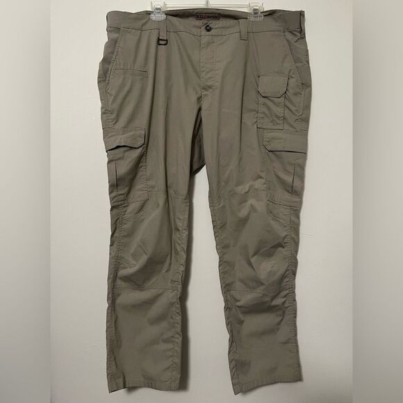 5.11 Tactical Cargo Pants Ripstop 42x30 Utility Khaki Durable Outdoor Workwear - Picture 1 of 6